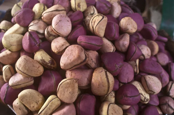 Kola Nut